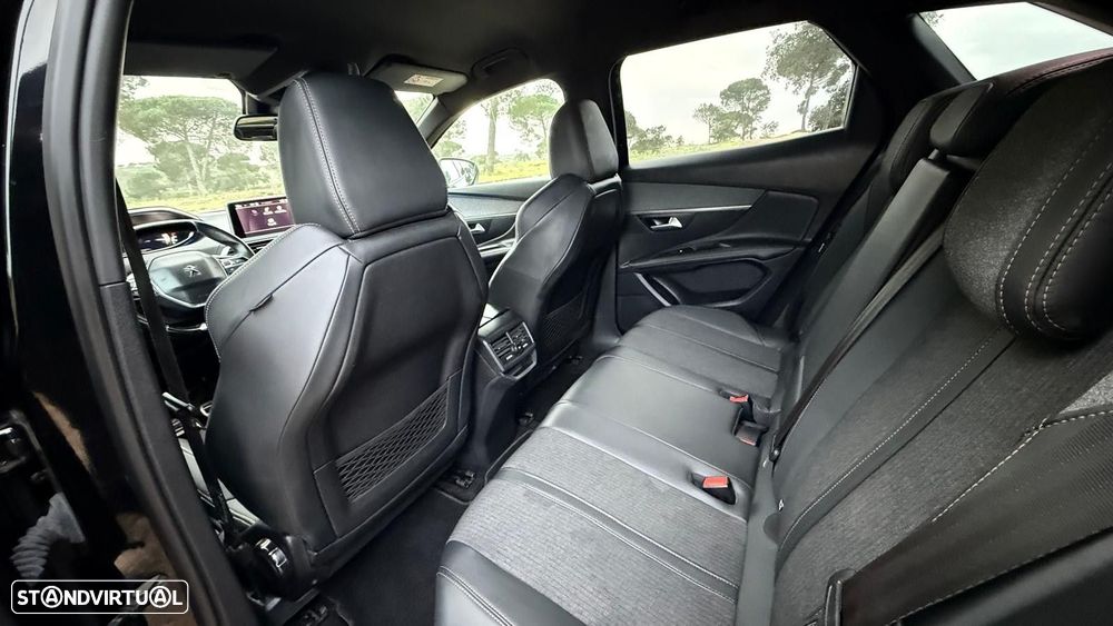 Peugeot 3008 1.2 PureTech GT Line - 33