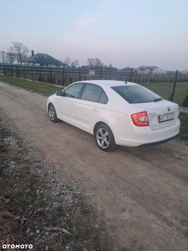 Skoda RAPID 1.6 TDI DPF Ambition - 4