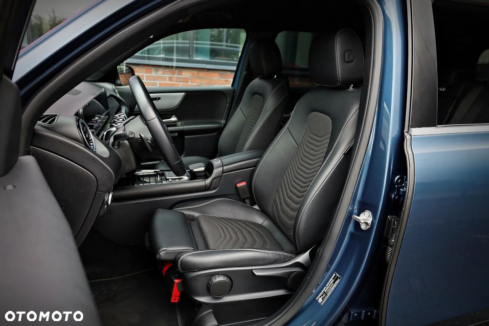 Mercedes-Benz GLB 200 Style 7G-DCT - 22