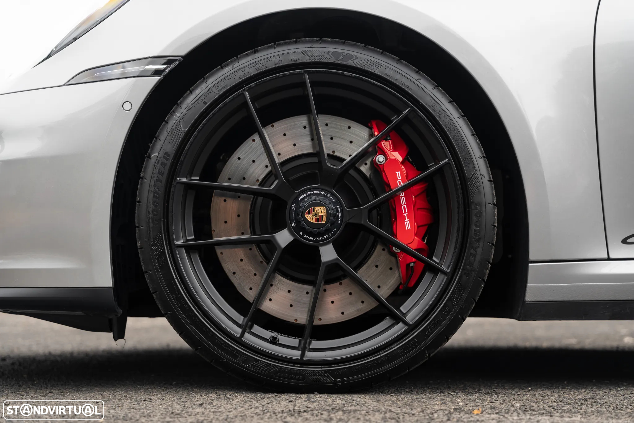Porsche 911 (992) Carrera GTS - 7