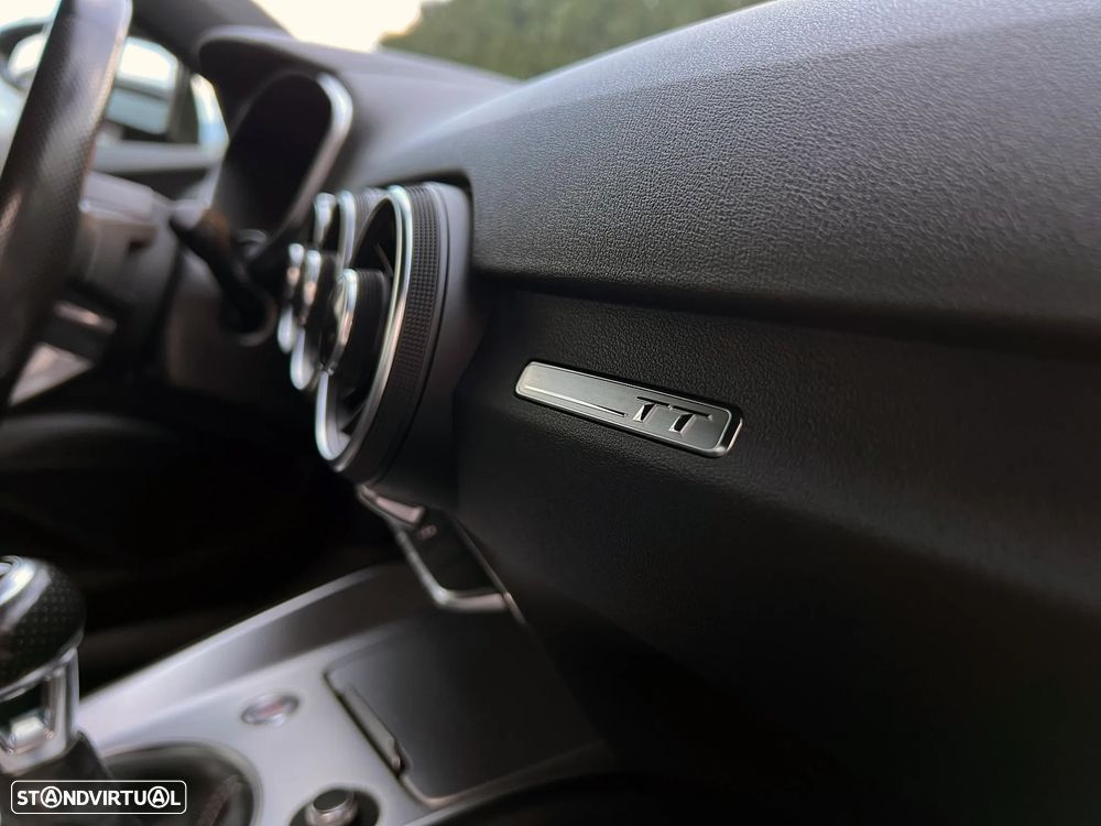 Audi TT Coupé 2.0 TDI S-line - 32