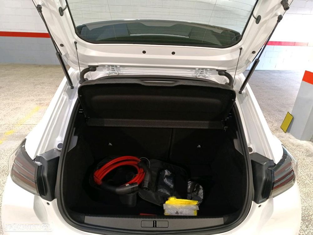 Peugeot e-208 50 kWh Active - 12