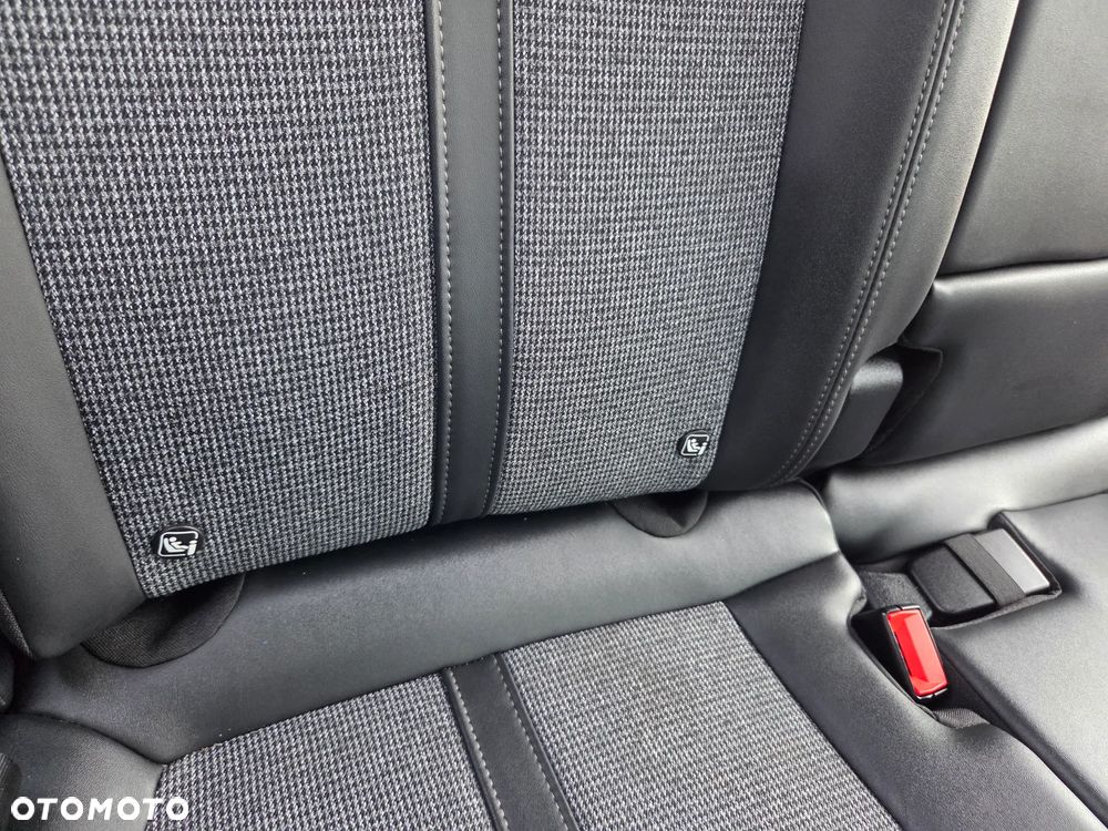 Peugeot 3008 1.5 BlueHDi Road Trip S&S - 30