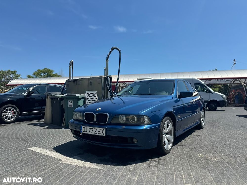 BMW Seria 5 520d - 5
