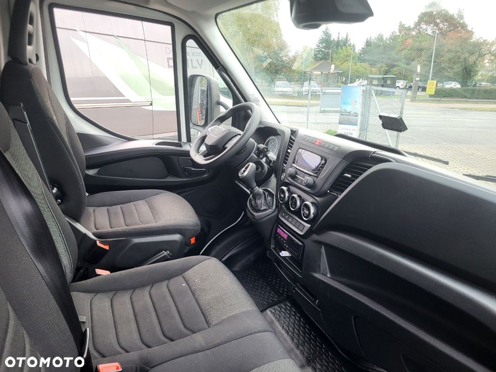Iveco 70C18 Automat Auto z 2 letnią Gwarancją - 17
