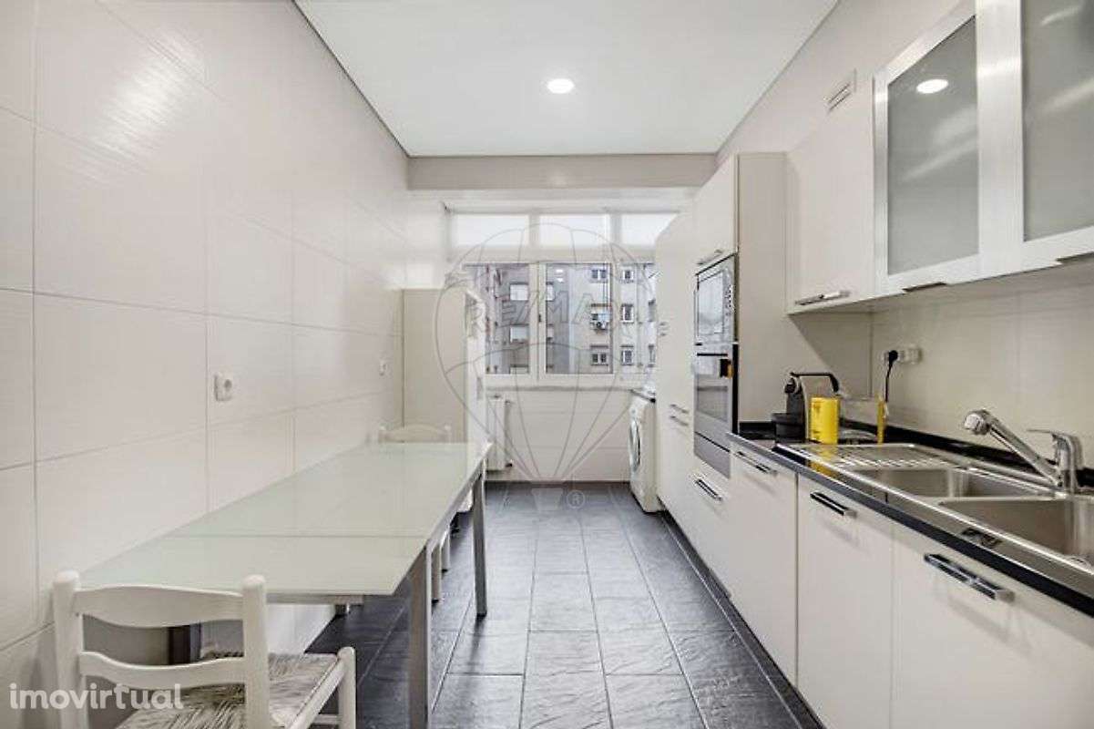 Apartamento T2 para arrendamento - Grande imagem: 2/19