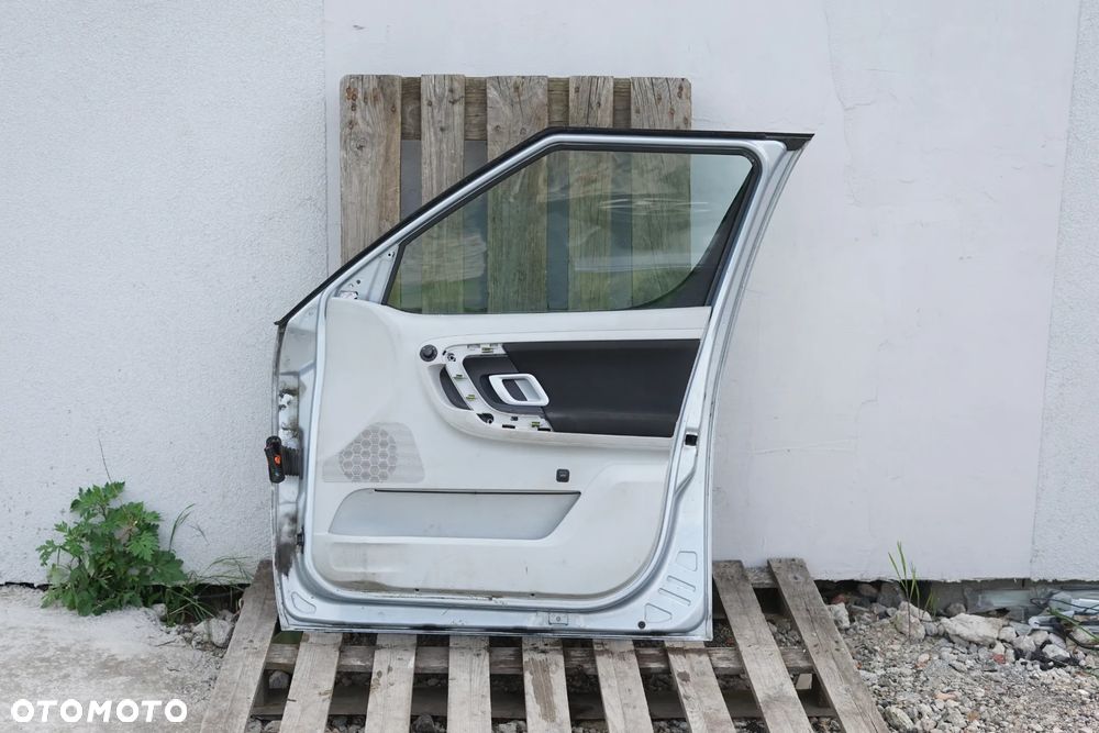 Drzwi przód przednie prawe Skoda Roomster 9452 - 12