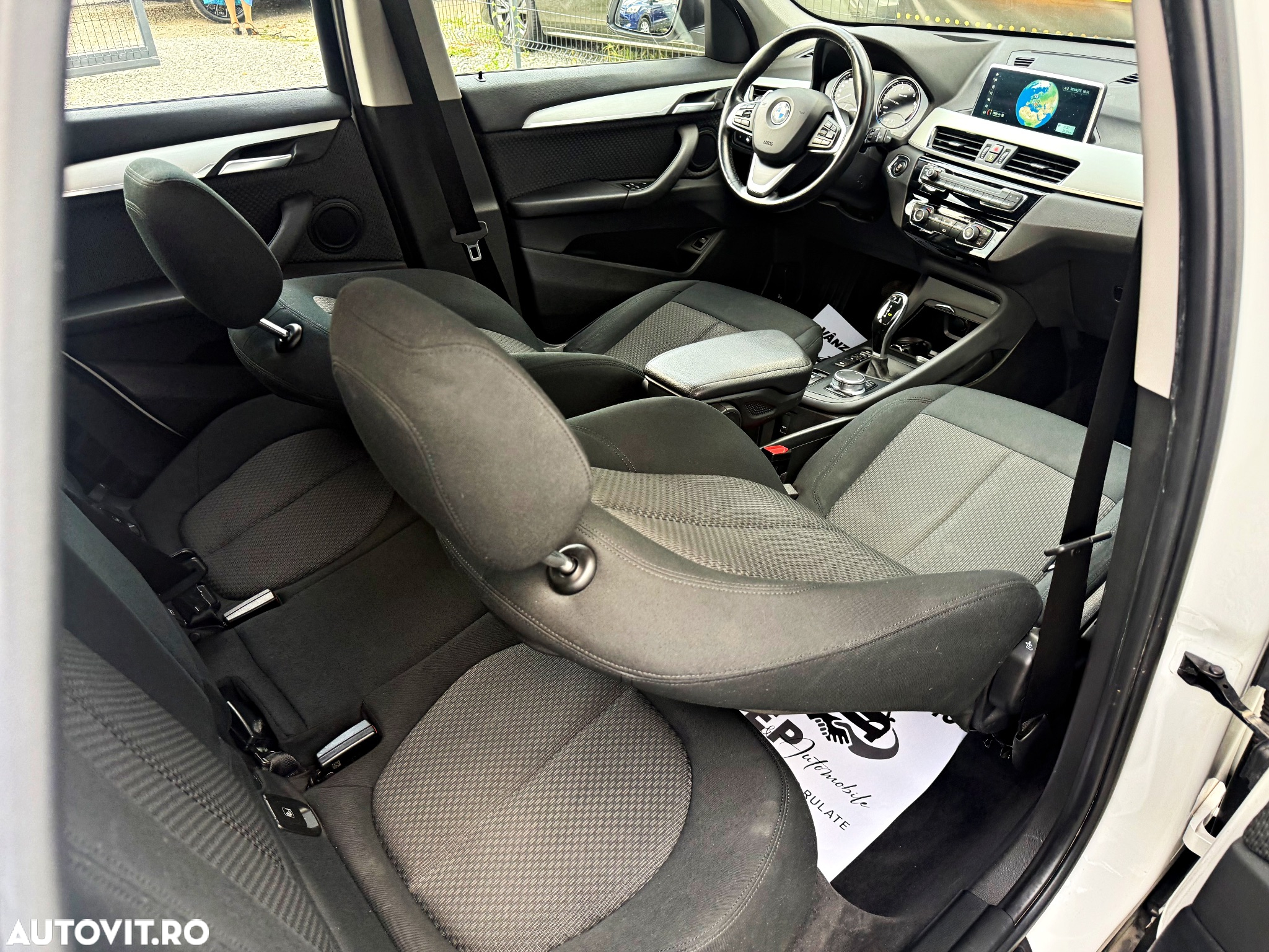 BMW X1 xDrive20i Aut. Advantage - 25