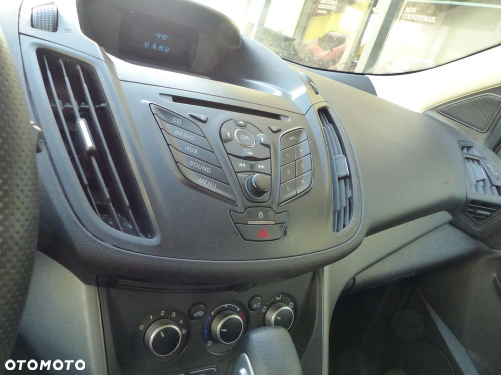 Ford Escape - 34