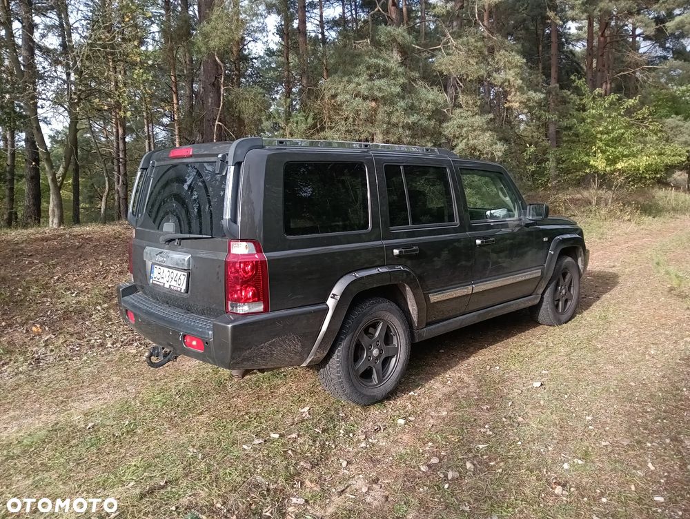 Jeep Commander 5.7 V8 HEMI Automatik Overland - 8