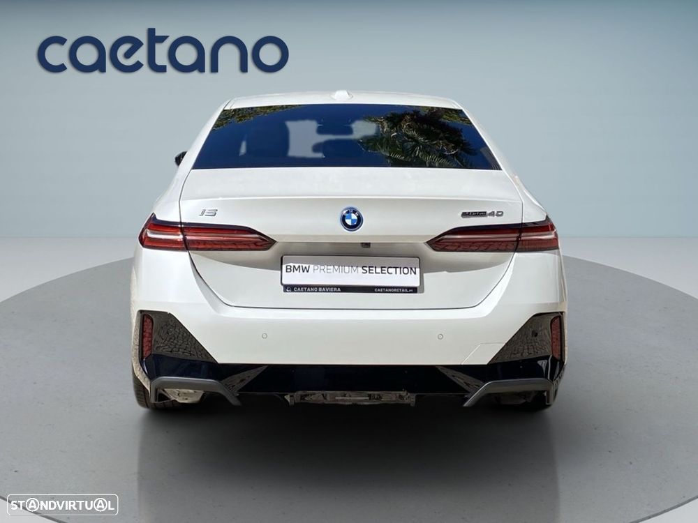 BMW i5 eDrive40 Pack Desportivo M - 17