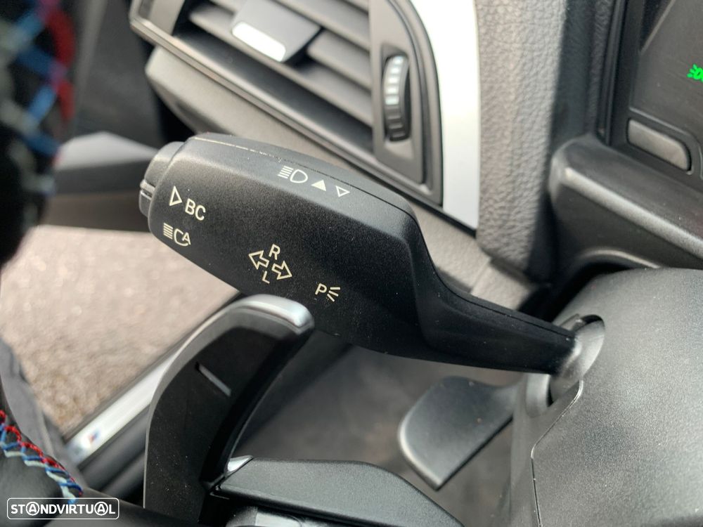 BMW 120 d Pack M Shadow Auto - 42