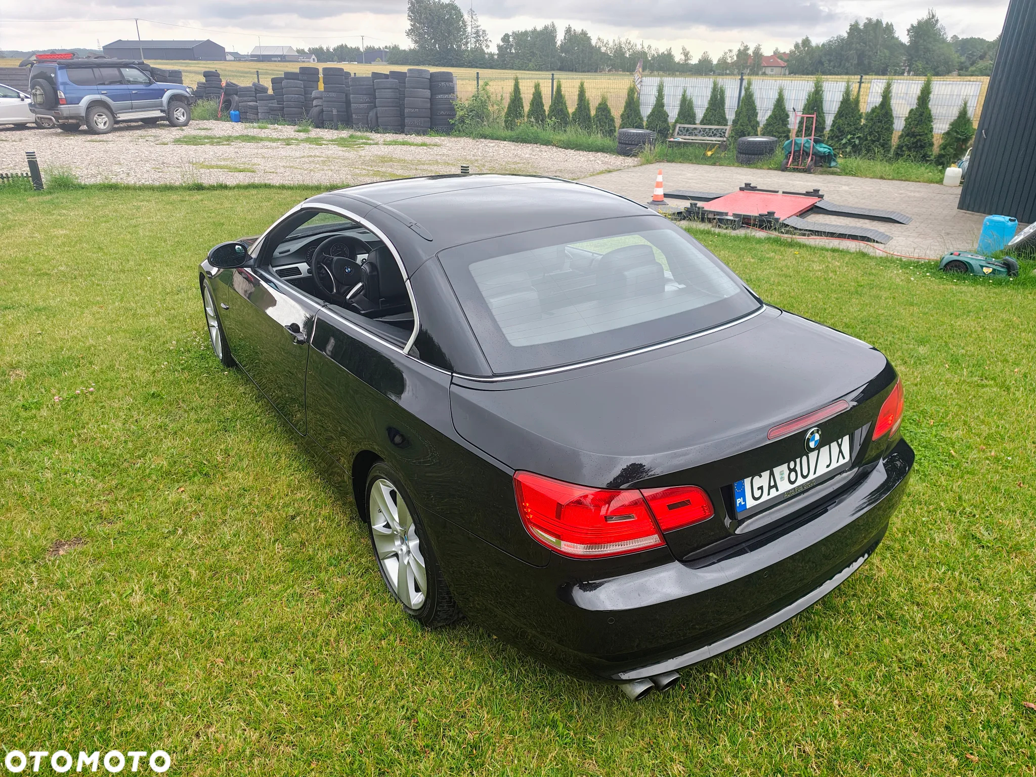 BMW Seria 3 325i - 3