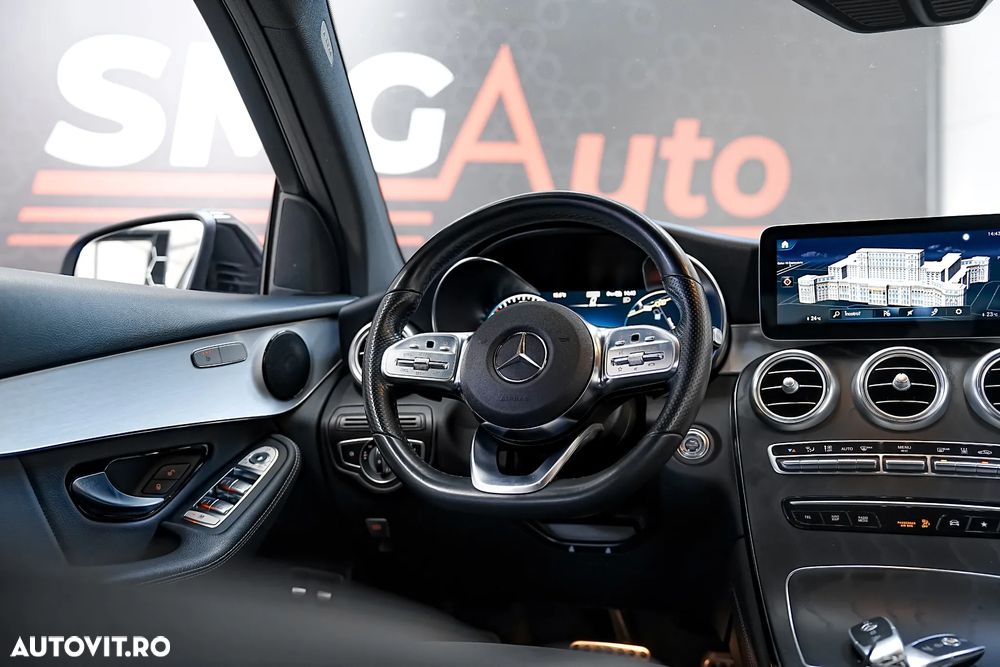 Mercedes-Benz GLC 300 e 4Matic 9G-TRONIC AMG Line Plus - 20