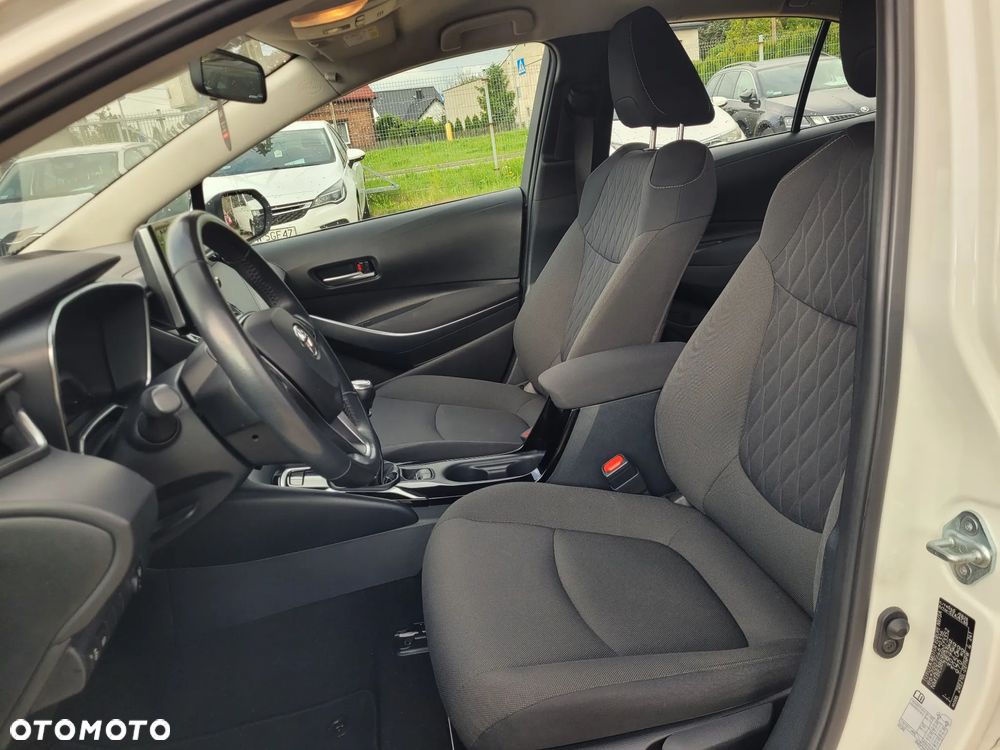 Toyota Corolla 1.6 Comfort - 6