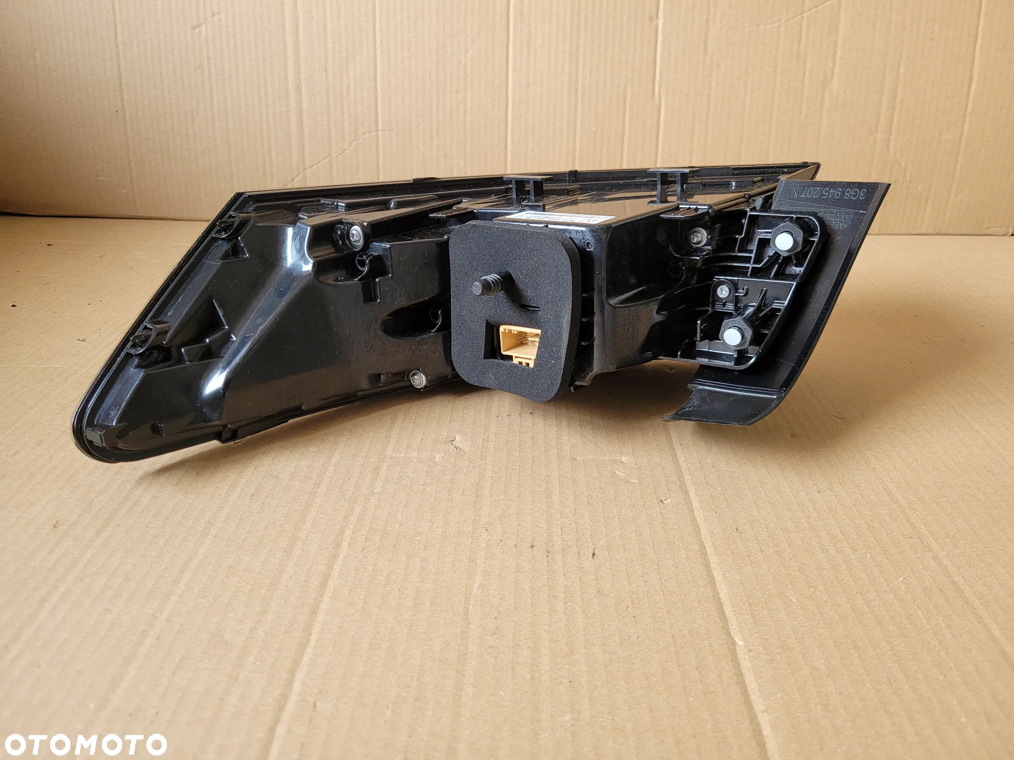 LAMPA LED TYŁ LEWA VW ARTEON LIFT SMOOTING BRAKE 3G8945207N - 4