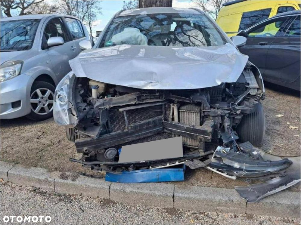 Hyundai i30 1.4 CRDi Trend - 5