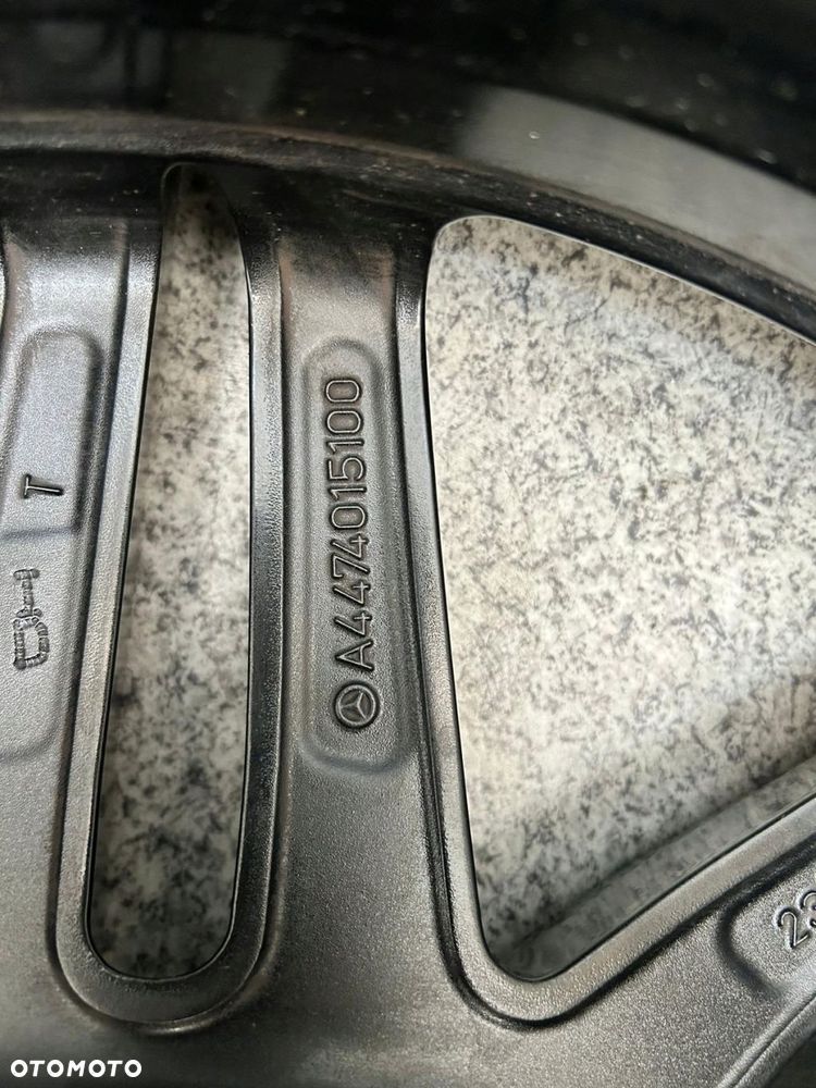 MERCEDES VITO VIANO W447 AMG FELGA 19 CALI A4474015100 - 9