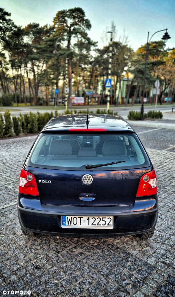 Volkswagen Polo - 4