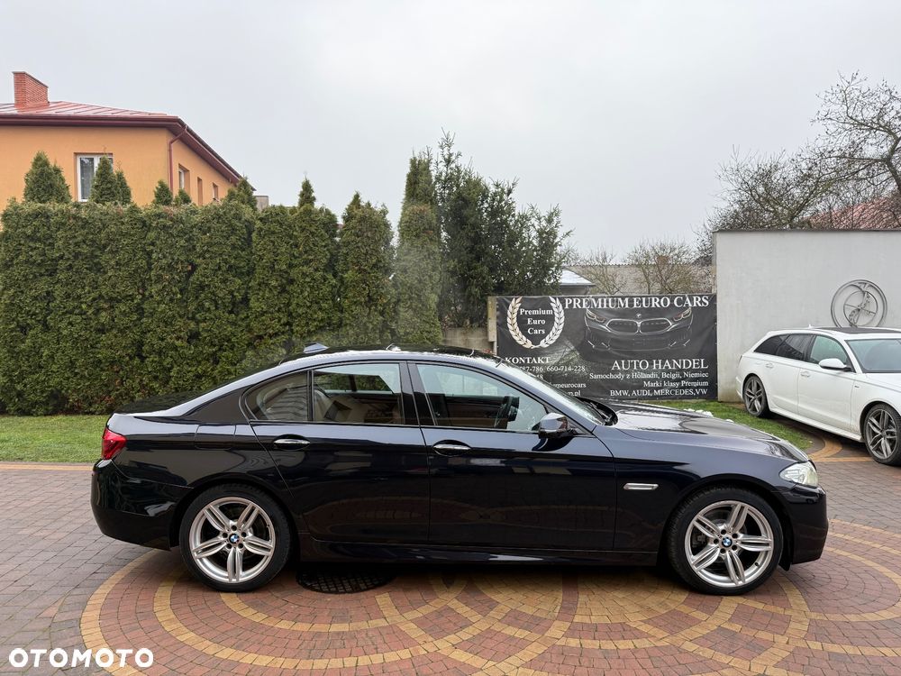 BMW Seria 5 520d Sport-Aut - 2