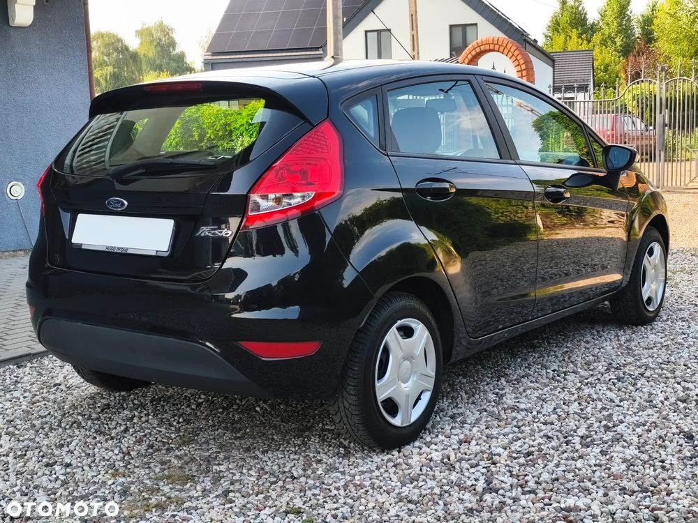 Ford Fiesta 1.25 Champions Edition - 8