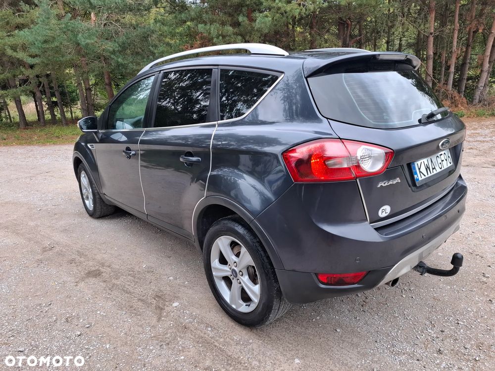 Ford Kuga - 13
