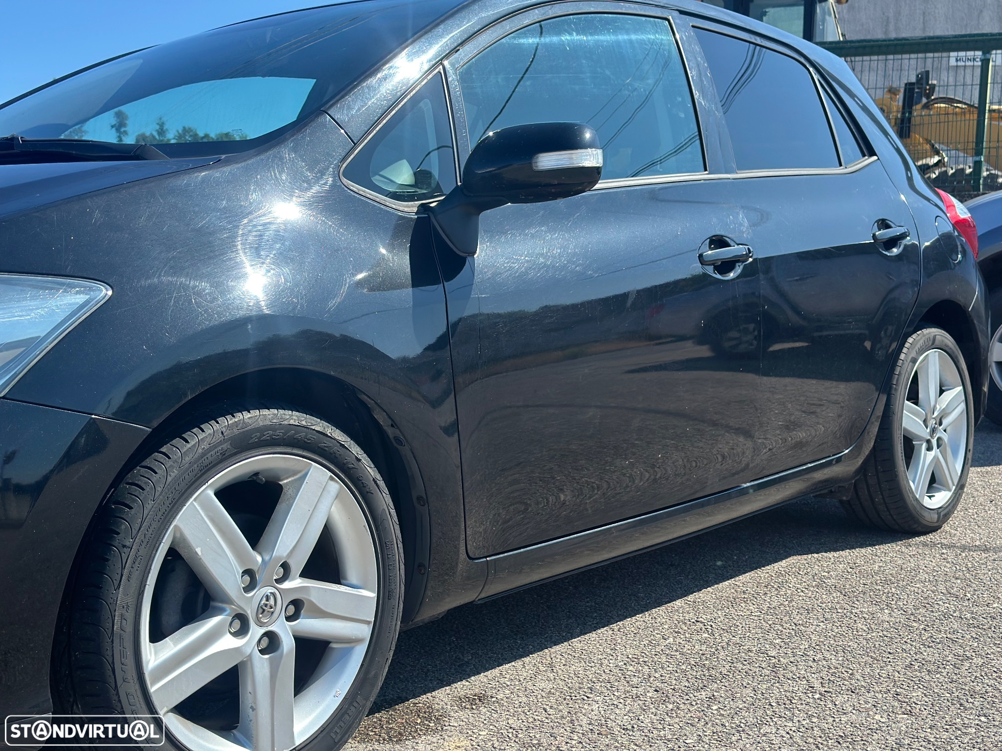 Toyota Auris 1.4 D-4D Exclusive - 17