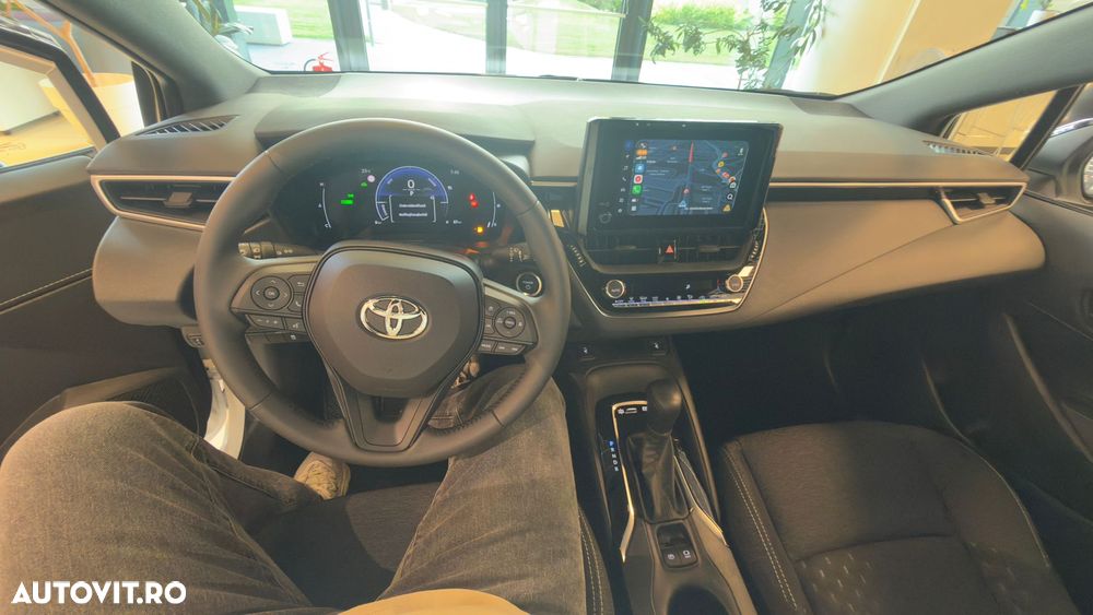 Toyota Corolla 1.8 HSD Eco - 30