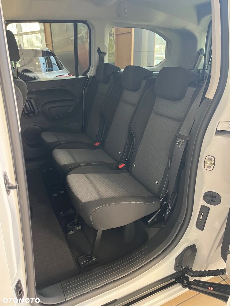 Toyota Proace City Verso Long 1.5 D-4D Family - 8