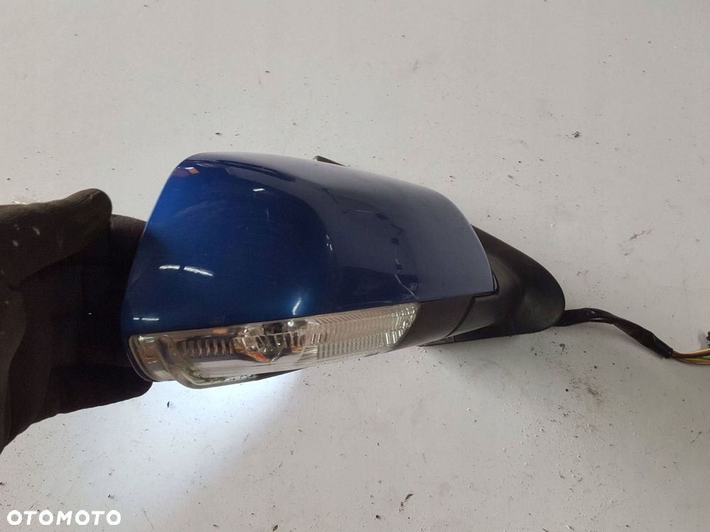 Skoda Octavia Mk2 (1Z) 2007 Prawa strona Elektryczne lusterko boczne drzwi - 3