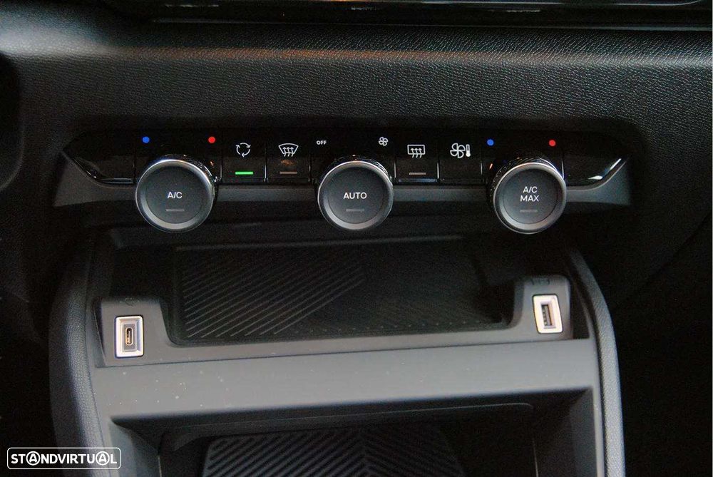 Citroën C4 1.2 PureTech Plus - 30