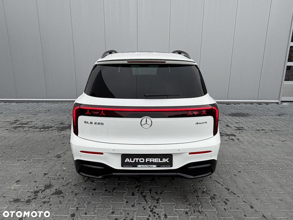 Mercedes-Benz GLB 220 mHEV 4-Matic 8G-eDCT - 9