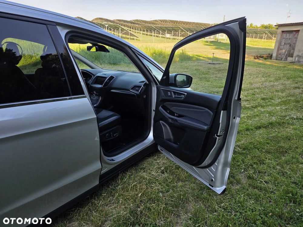 Ford Galaxy 2.0 TDCi Titanium - 18
