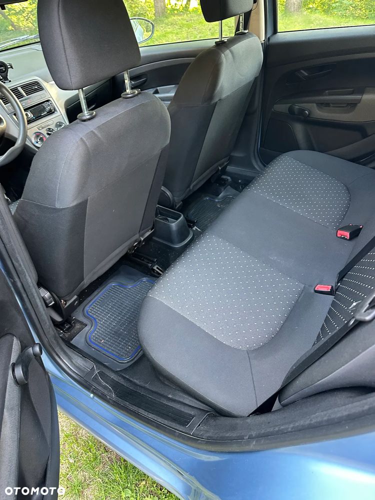 Fiat Punto 1.2 8V - 5