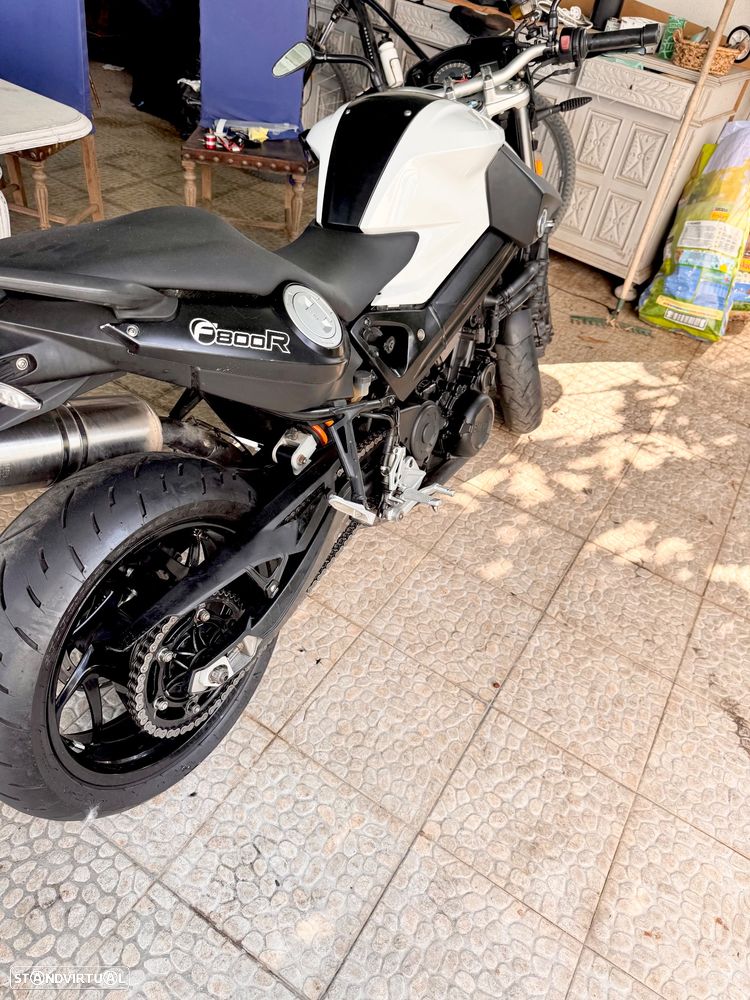 BMW F 800 R Naked - 6