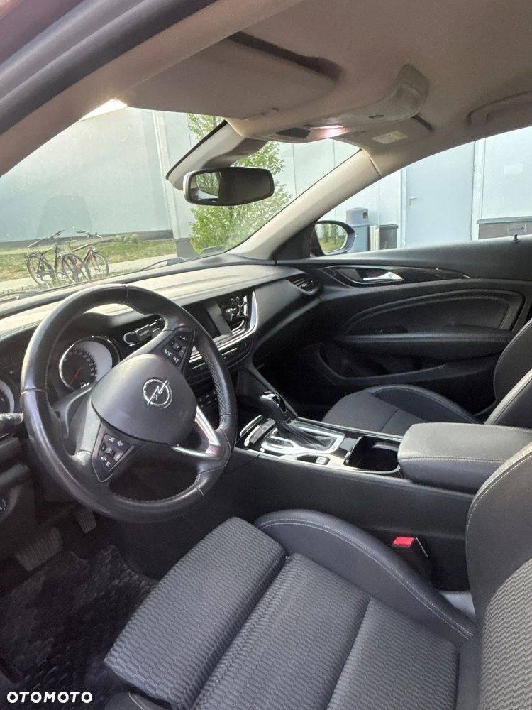Opel Insignia 2.0 CDTI Edition - 11