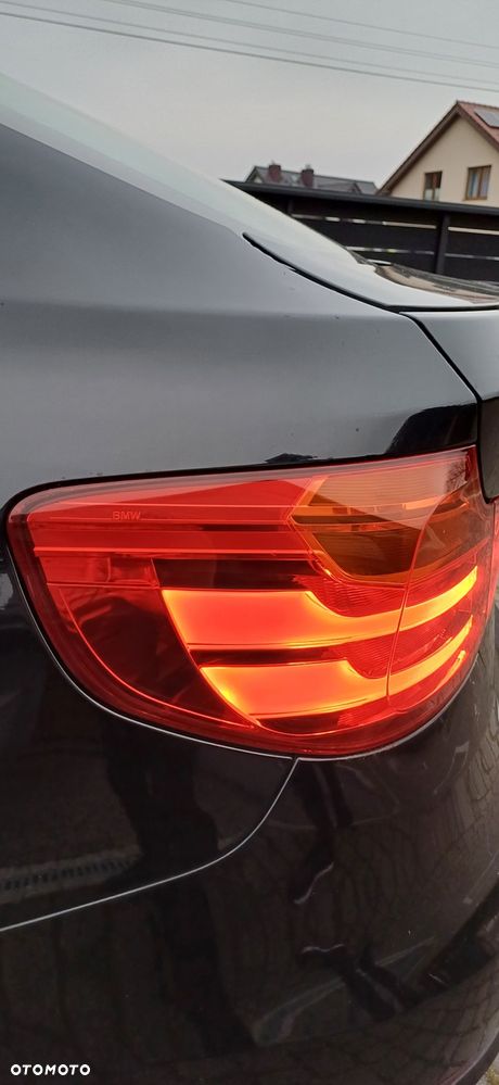 BMW Seria 3 318d Luxury Line - 20