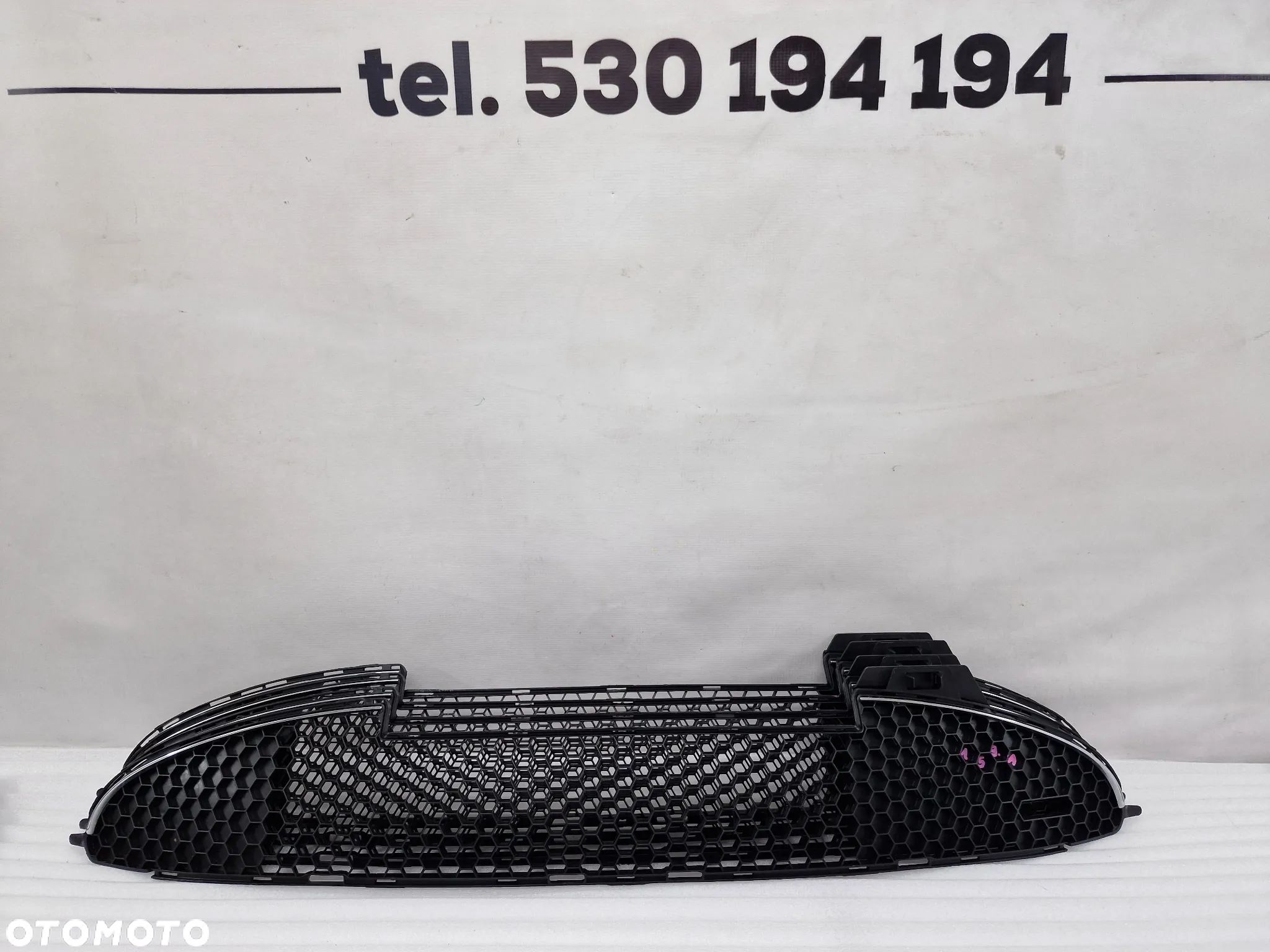PEUGEOT 206 CC 02- KRATKA ŚRODKOWA ZDERZAKA PRZEDNIEGO , NR 9648292577 , NR AUKCJI K159 - 1