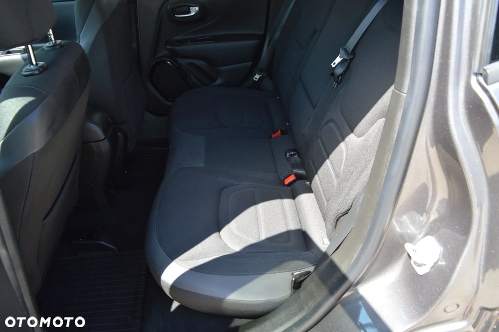 Jeep Renegade 1.6 E-TorQ Longitude - 15