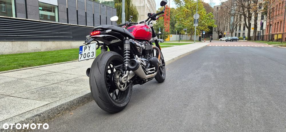Triumph Speed Twin - 9
