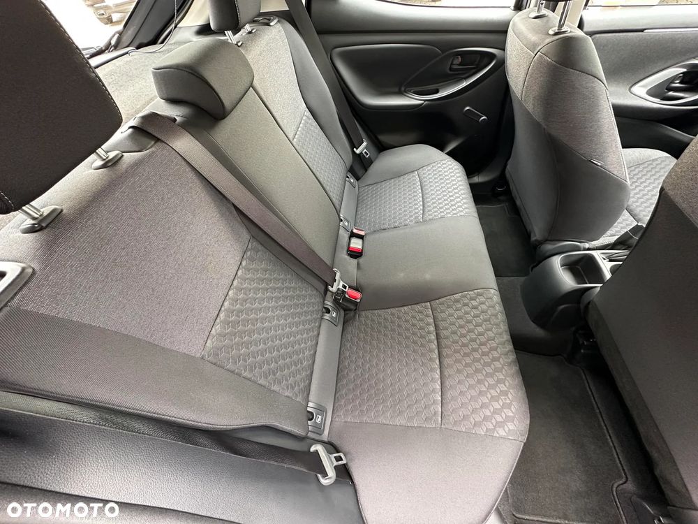 Toyota Yaris 1.5 Comfort - 20