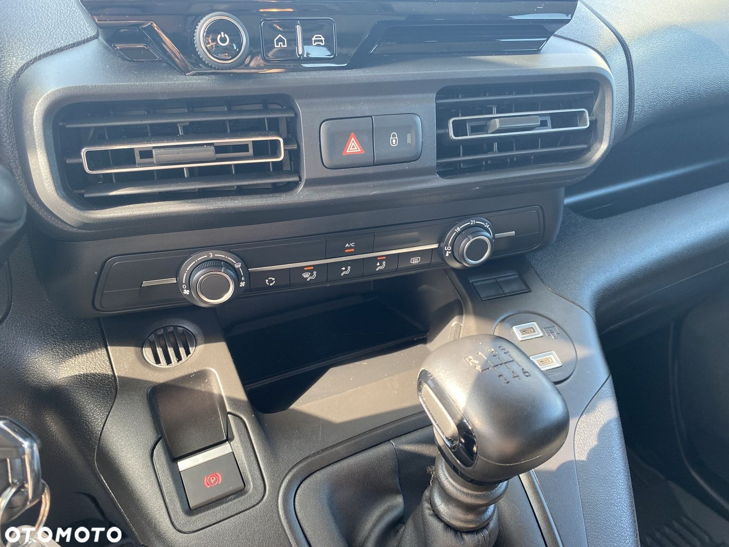 Opel Combo Life 1.2 Turbo Edition S&S - 13
