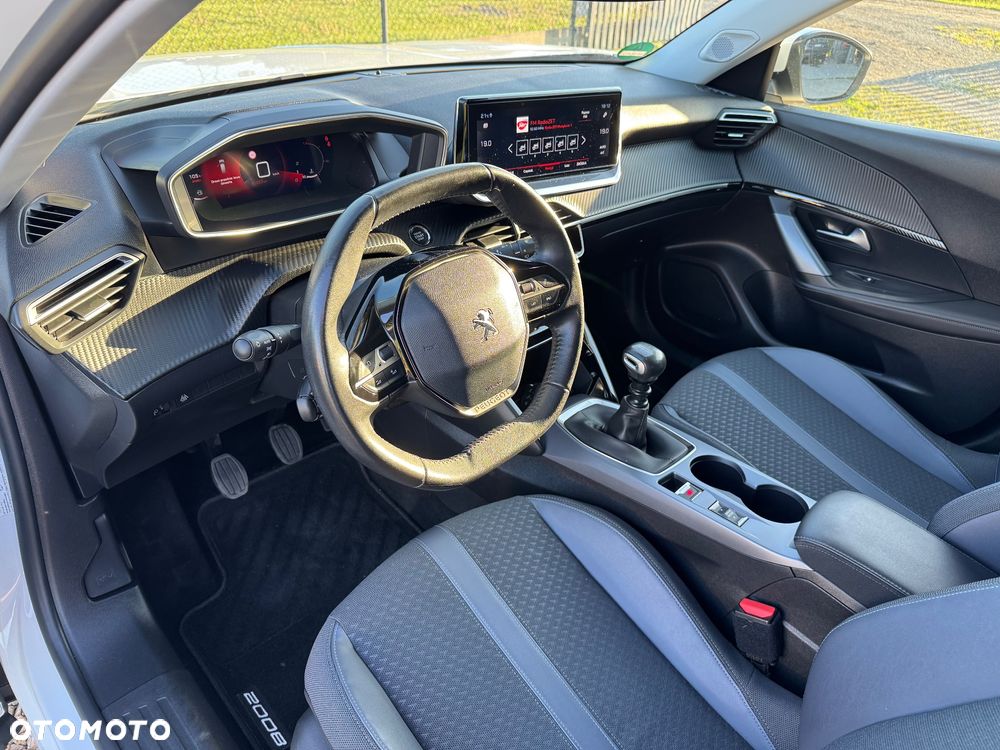 Peugeot 2008 PureTech 100 Stop&Start Allure - 30