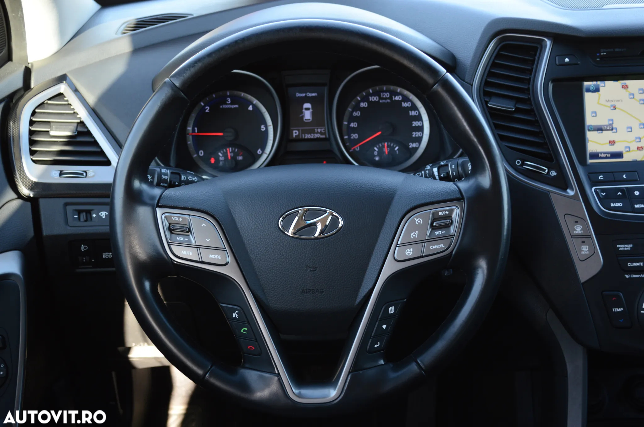 Hyundai Santa Fe 2.2 CRDi 4WD Automatik Style - 23