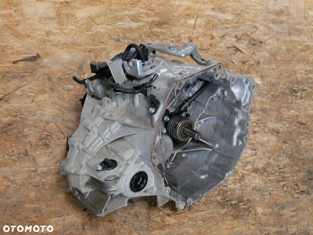 SKRZYNIA BIEGÓW NISSAN QASHQAI 1.6 DCI 13' BB60D - 1