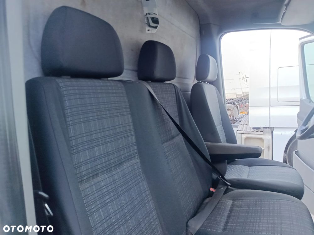 Volkswagen Crafter - 16