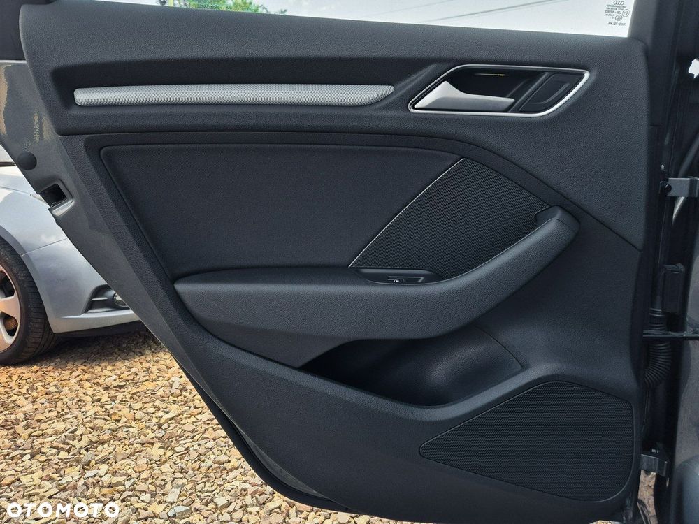 Audi A3 Sportback - 19