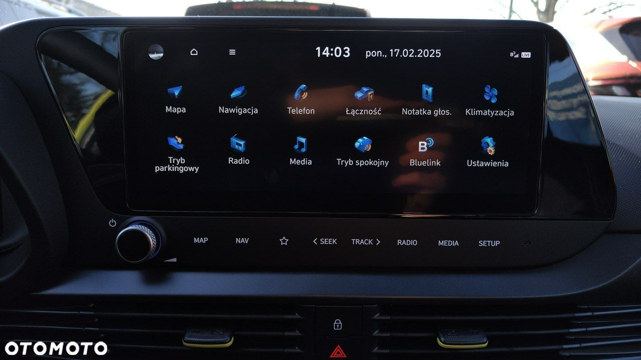 Hyundai i20 - 20