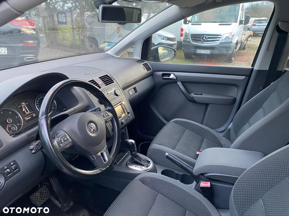 Volkswagen Touran 1.6 TDI DPF DSG Comfortline - 5