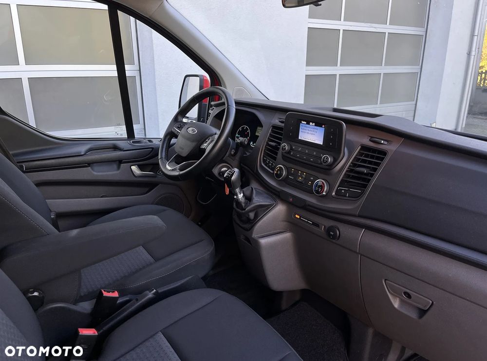 Ford Transit Custom - 23
